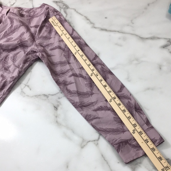 Duluth Purple Feather Print Wrinkle Fighter Tunic Shirt Womens Large Button Up - Picture 11 of 12